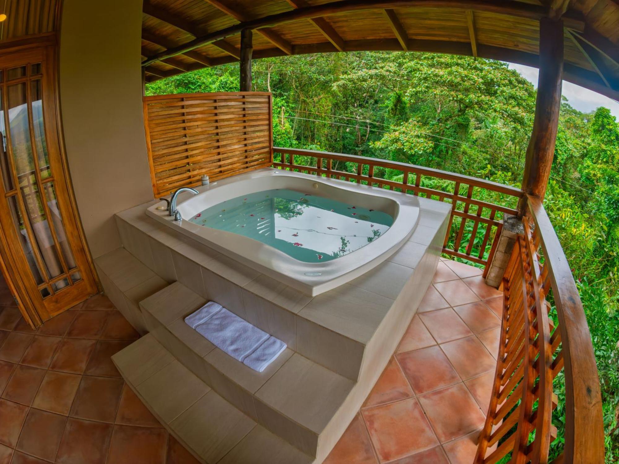 罗斯特伊古安娜度假酒店和Spa La Fortuna 外观 照片