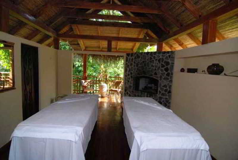 罗斯特伊古安娜度假酒店和Spa La Fortuna 外观 照片